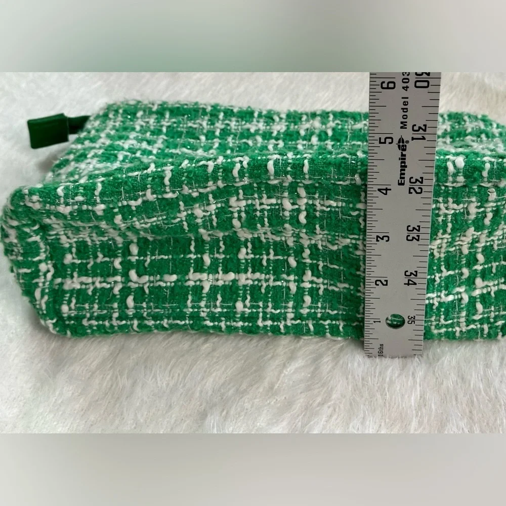 🍀Mario Badescu Green and White Cosmetic Bag with Gold Accents🍀